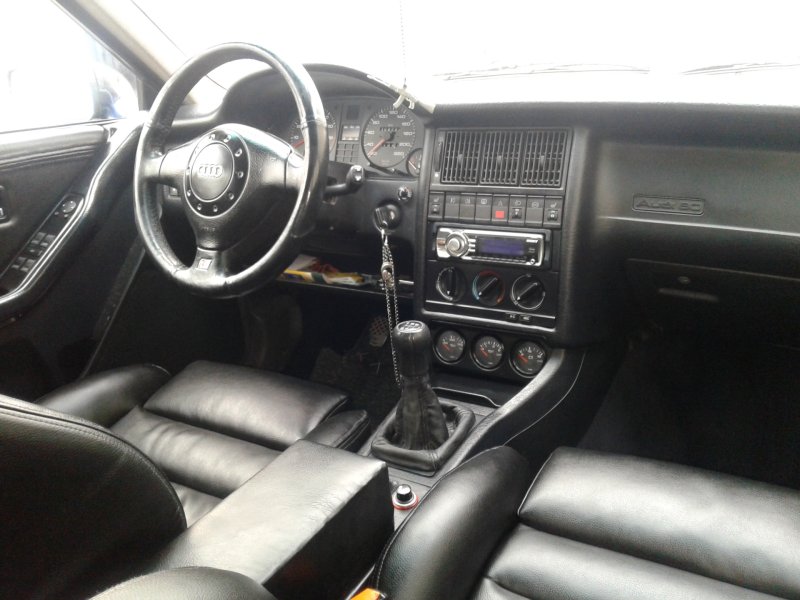 Ауди 80 b4 салон
