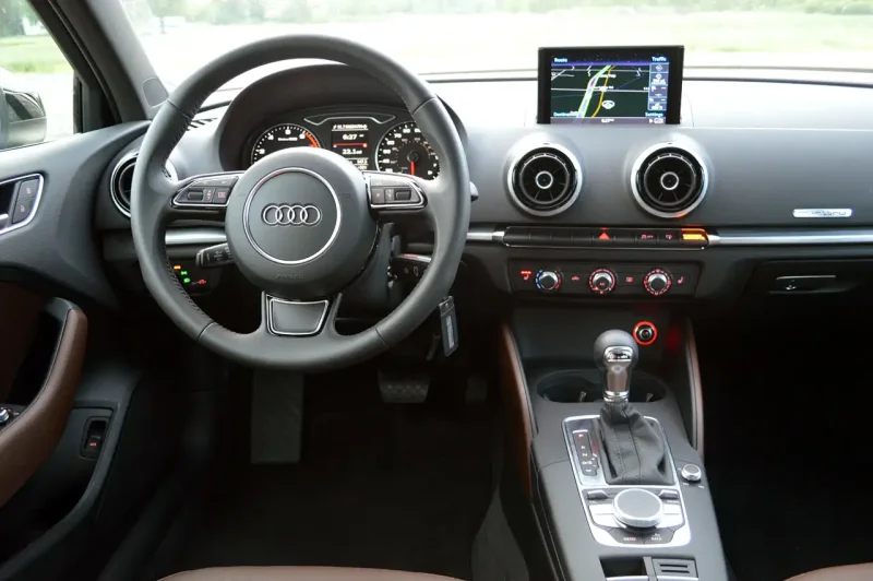 Audi a3 sedan салон