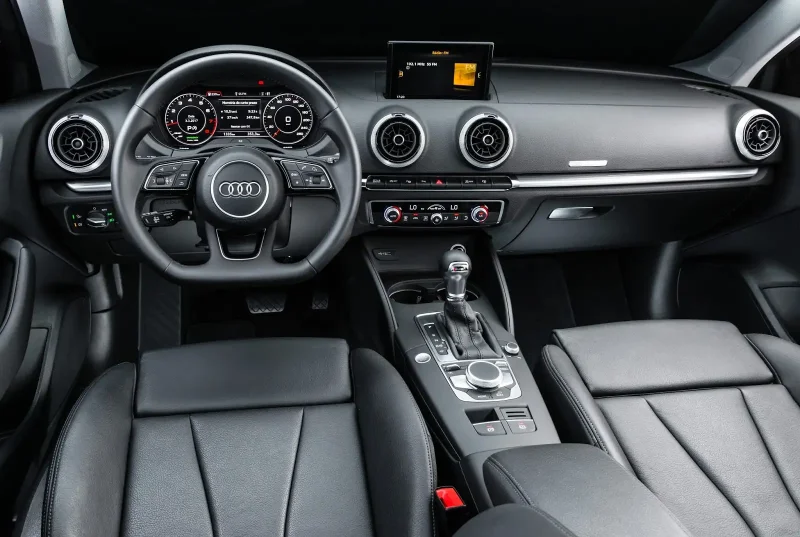 Audi a3 2017 салон