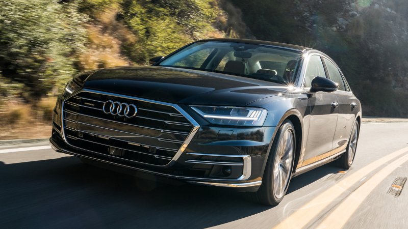 Audi a8 w12 2020