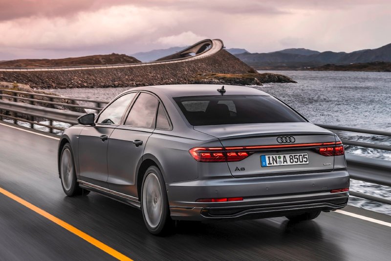 Audi a8l 2022