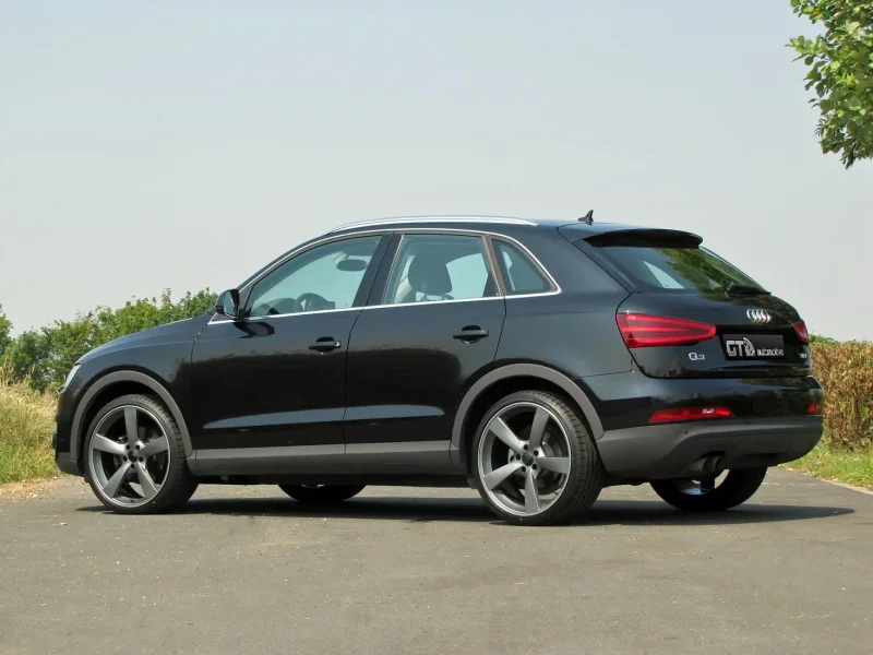Audi q3 r20