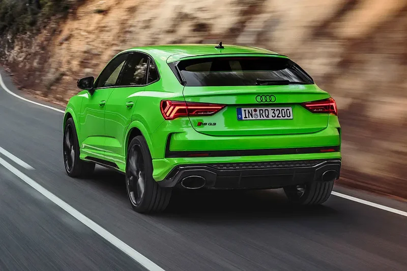 Audi q3 2018 черная