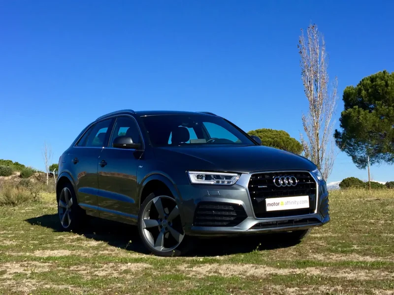 Audi q3 2018 черная