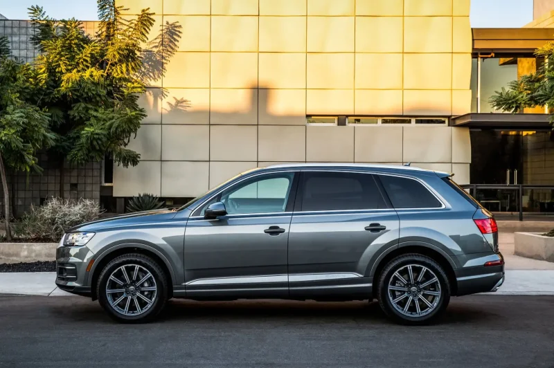 Audi q7 2017