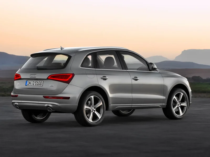Ауди q5 2016