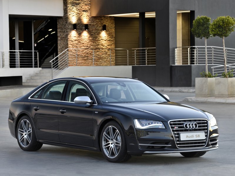 Audi a8 2012