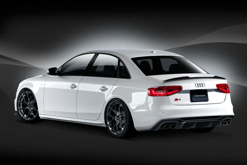 Audi s4 белая
