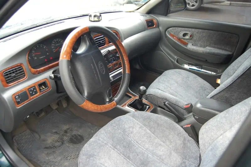 Киа Кларус 2000 2.0