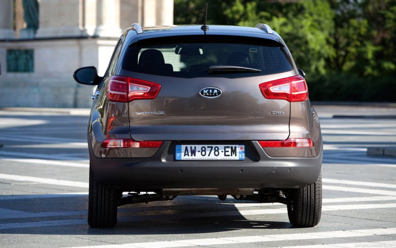Kia Sportage 2010 сзади