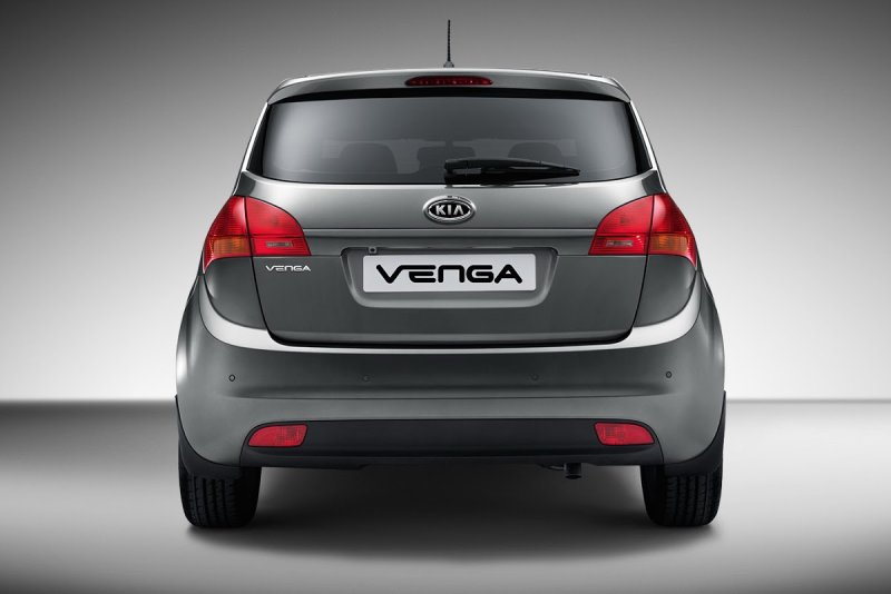 Kia Venga хэтчбек