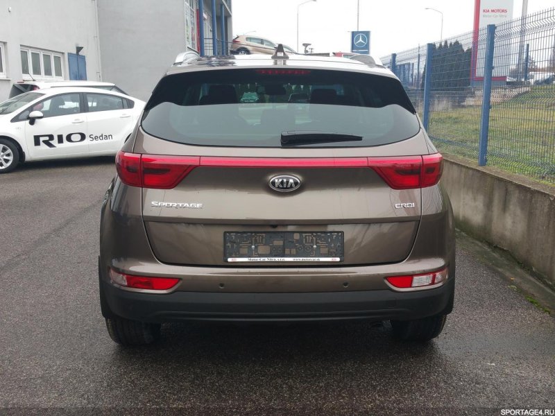 Kia Ceed 2012 хэтчбек