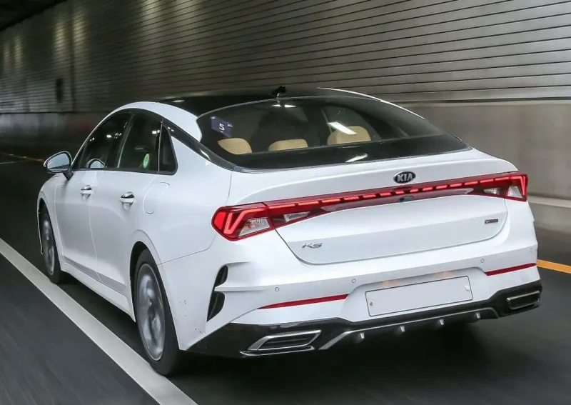 Kia k5 2022 салон