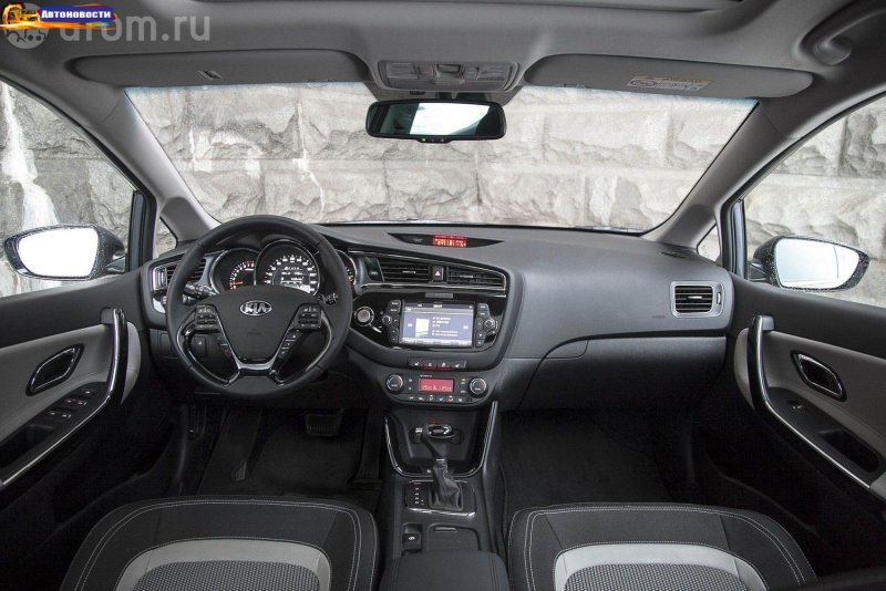 Kia Ceed 2016 салон