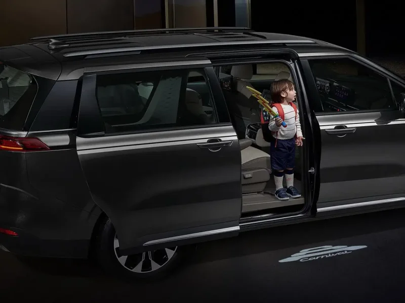 Кросс вэн Kia Carnival 2021