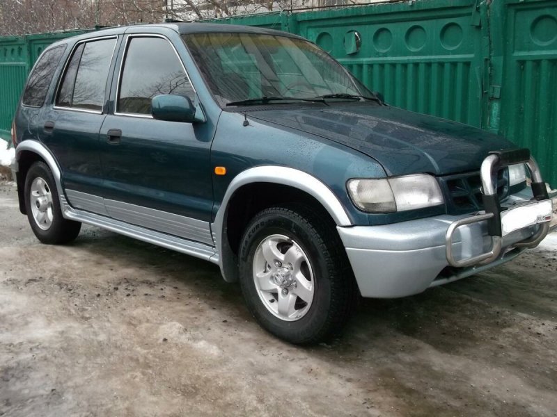 Kia Sportage 2000 года