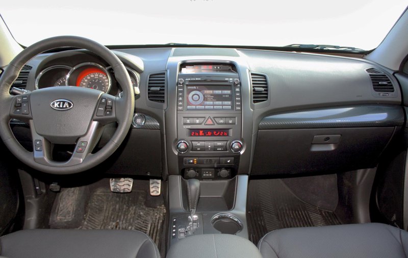 Sorento 2009 салон