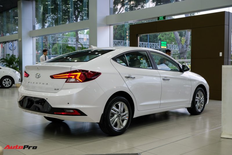 Kia Elantra 2020