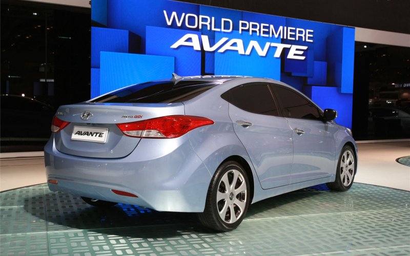 Hyundai Элантра 2011