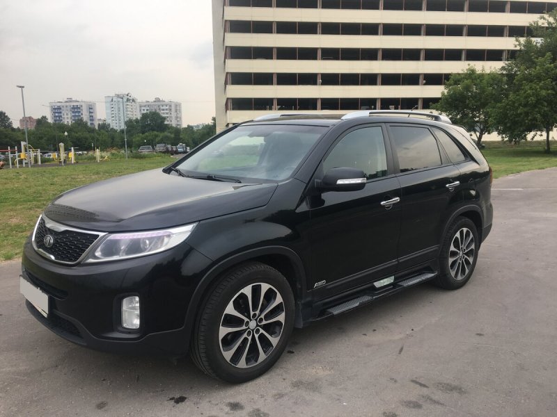 Kia Sorento черный