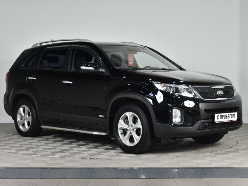 Kia Sorento 2 Рестайлинг черный