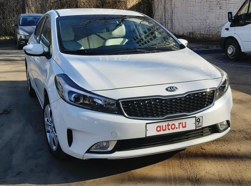 Kia Cerato 2017 белая
