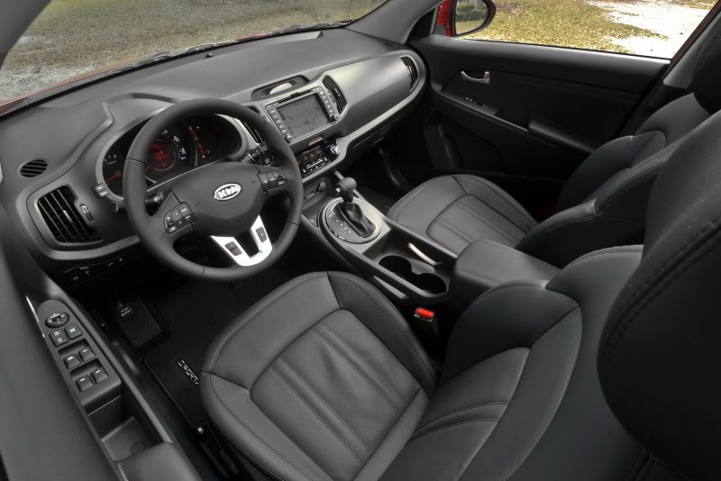 Kia Sportage 2013 салон