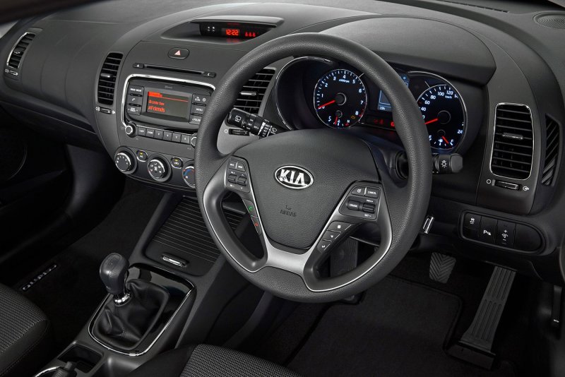 Kia Cerato 2017 салон