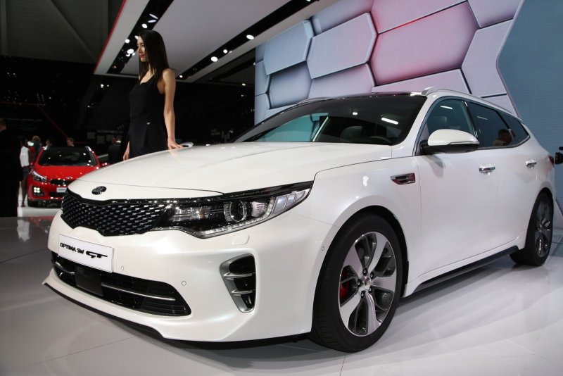 Kia Optima Hybrid 2012