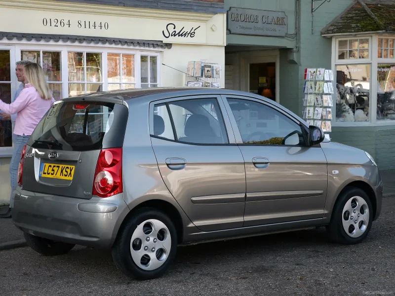 Kia Picanto 2010 года