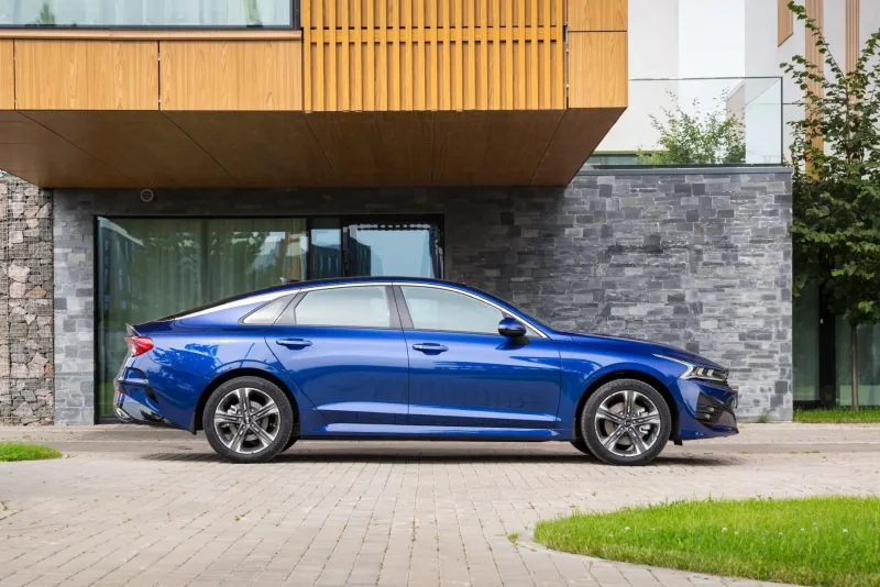 Киа Оптима 2021 синяя