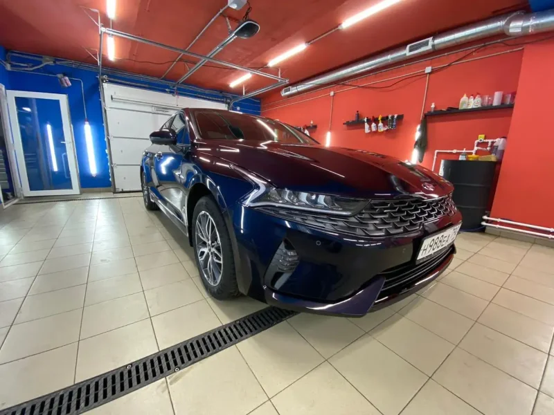 Kia k5 Blue