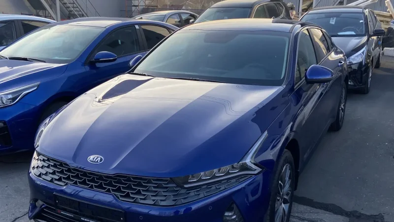 Киа к5 синяя