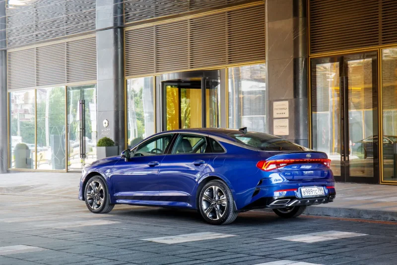 Киа к5 синяя новая