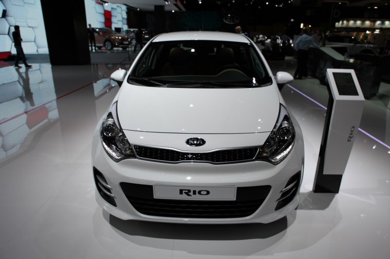 Kia Rio 2012 хэтчбек