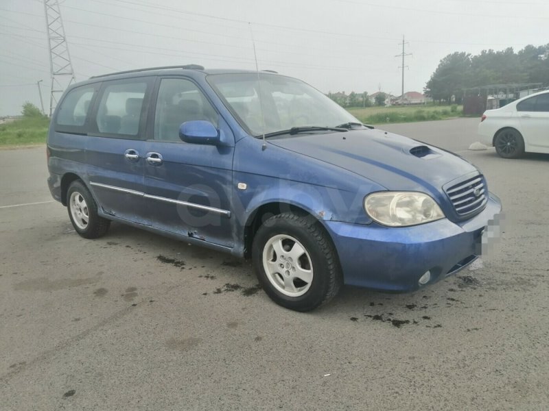 Kia Carnival 2001 года