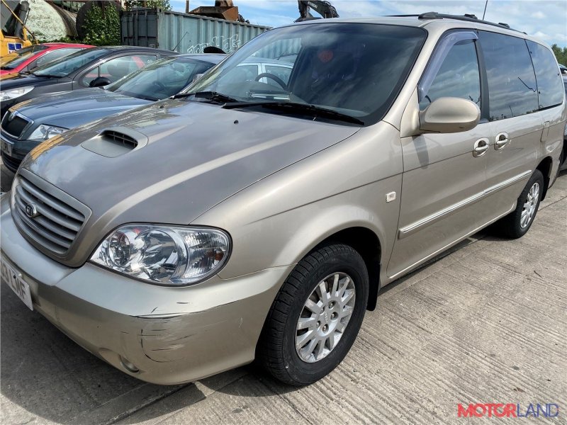 Kia Carnival II