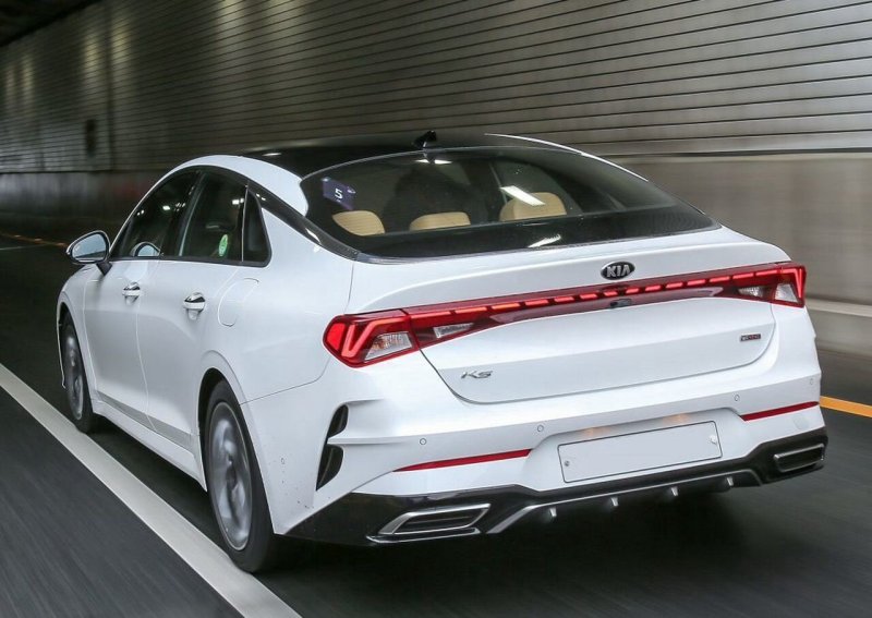 Kia k5 gt