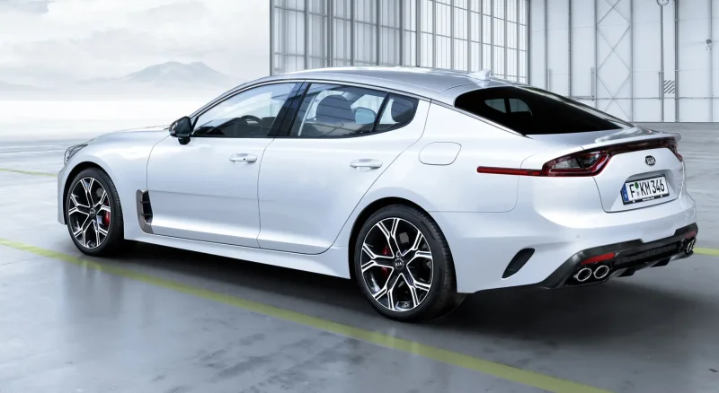Стингер 2018 gt