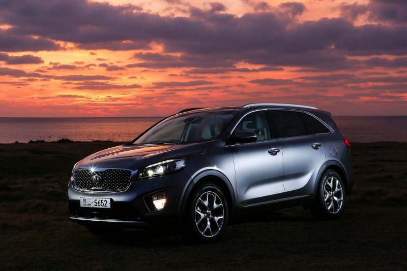 Kia Sorento 4