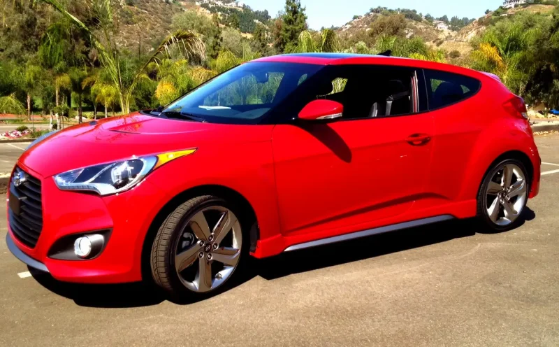 Hyundai Veloster 2014 красный