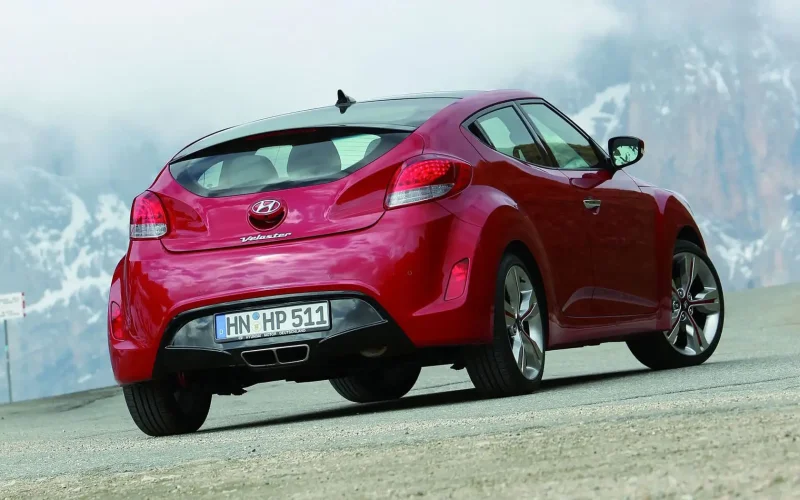 Hyundai Veloster купе