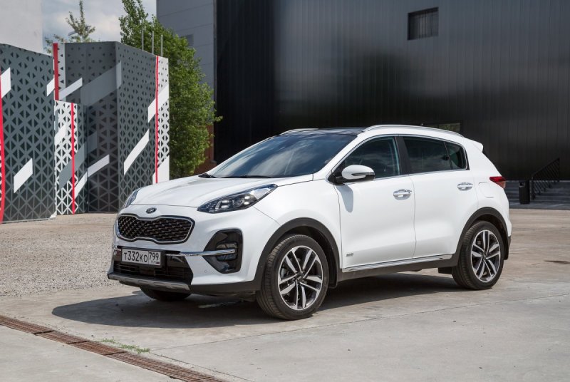 Kia Sportage 2021 белый