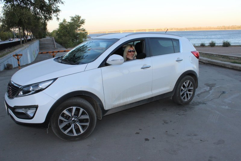 Kia Sportage 2011 белый