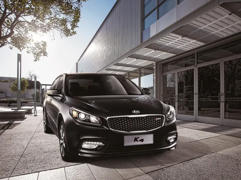 Kia k4