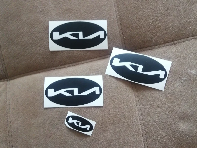 Kia Emblem k5