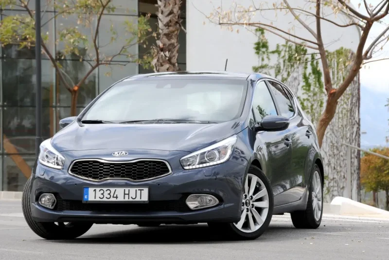 Kia Ceed 2012-2018