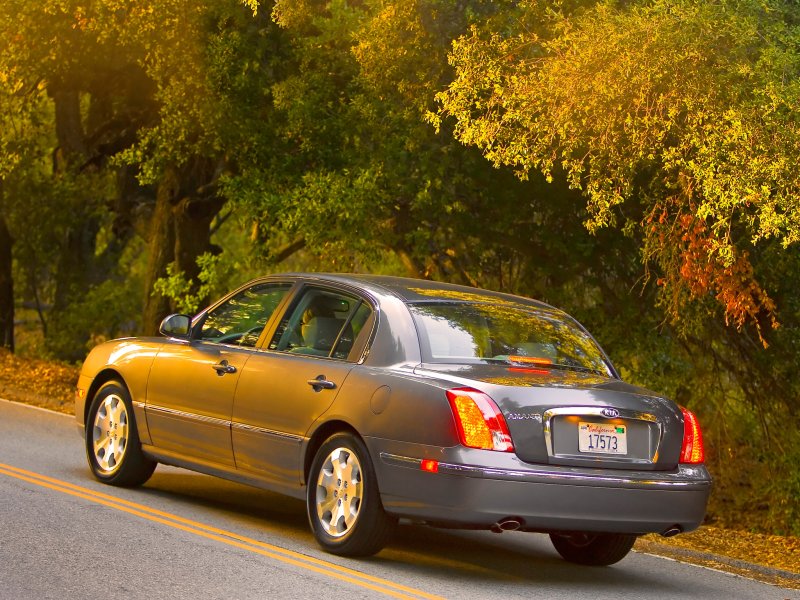 Kia Opirus 2009