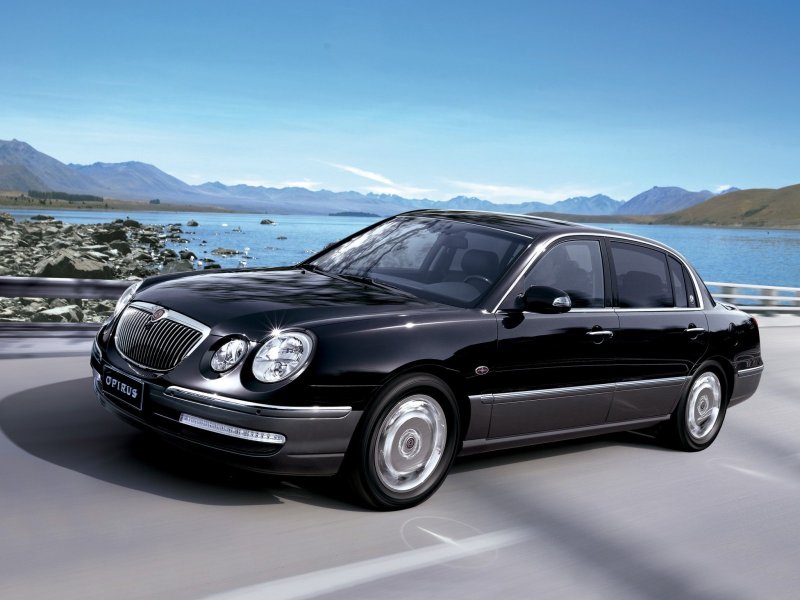 Kia Opirus 2