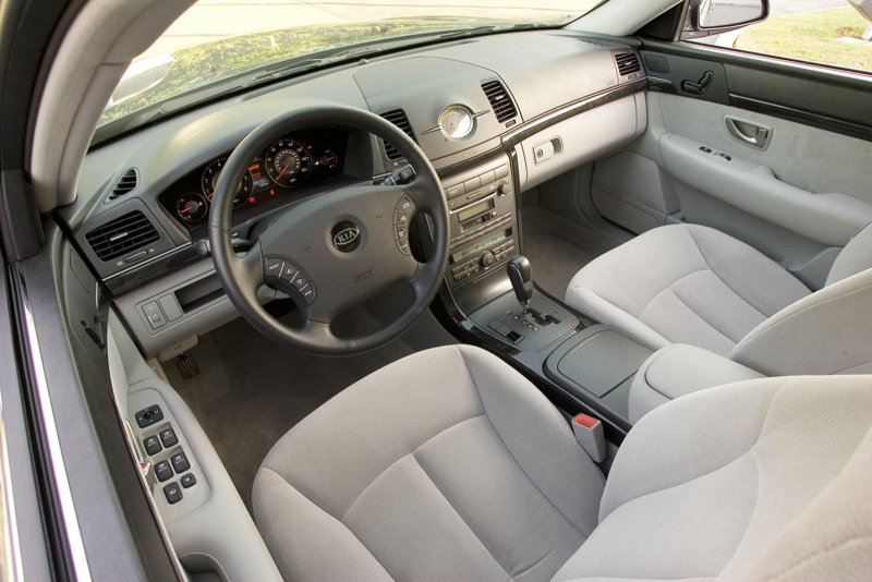 Kia Opirus 2008 салон